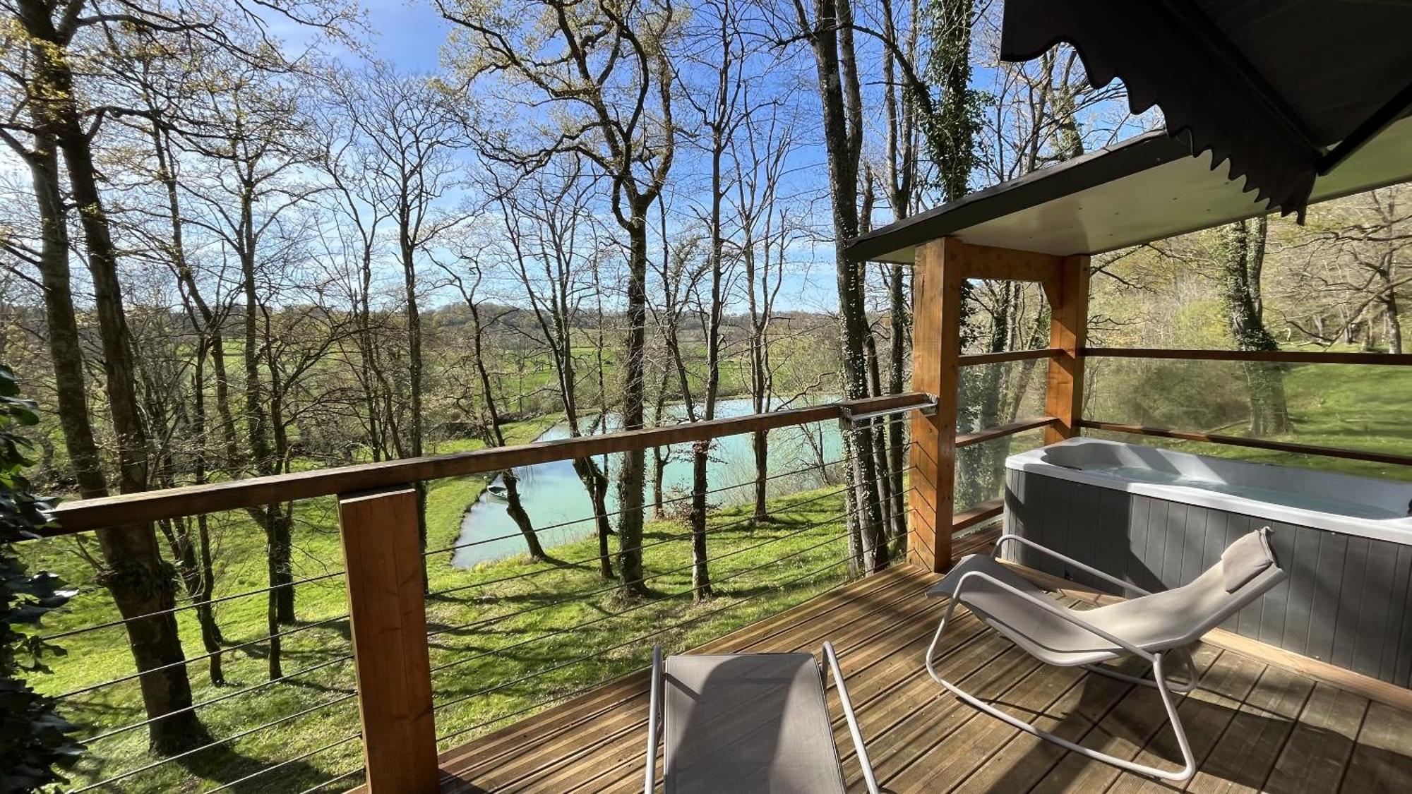 Les Cabanes Du Lac - Spa - Petit Dejeune - Cabane Du Frene & Cabane Du Chene Premium Sevignacq ภายนอก รูปภาพ